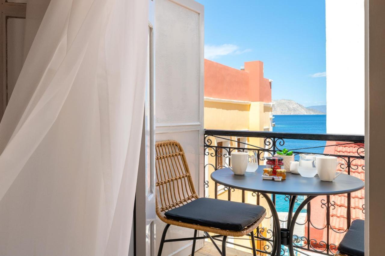 Marika'S Deluxe Rooms Symi Exterior foto