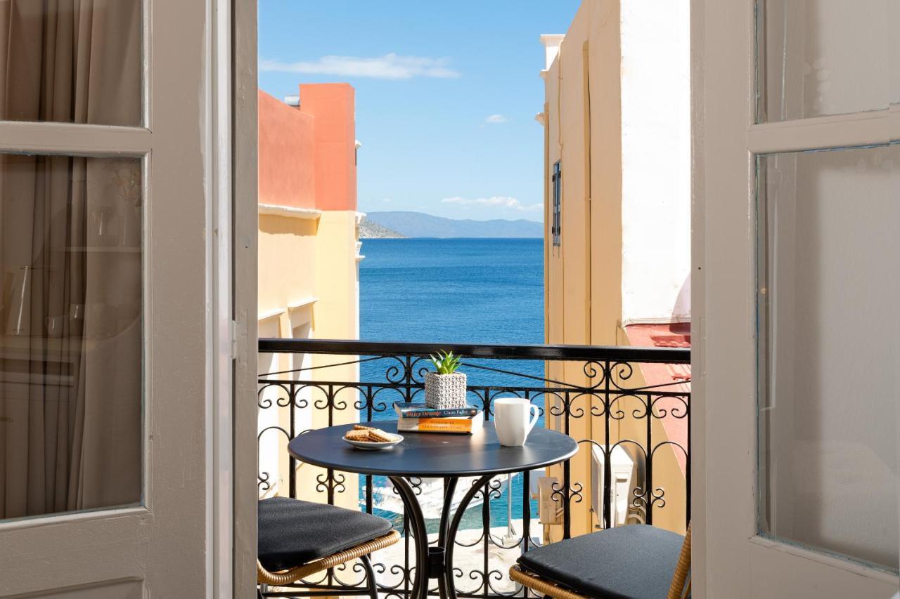 Marika'S Deluxe Rooms Symi Exterior foto