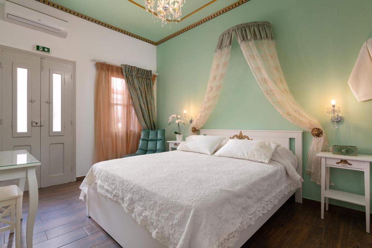 Marika'S Deluxe Rooms Symi Exterior foto